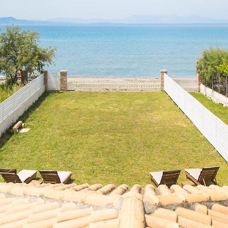 Terracotta Beach House Lefkímmi Eksteriør billede